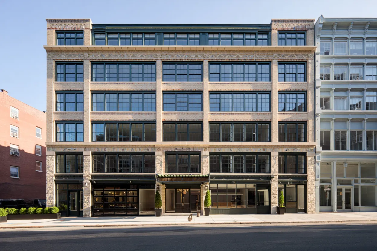 Office expansion by Fanatics in New York creates its largest global hub, leasing 210,000 KSF in the West Village. Fanatics growth accelerates.