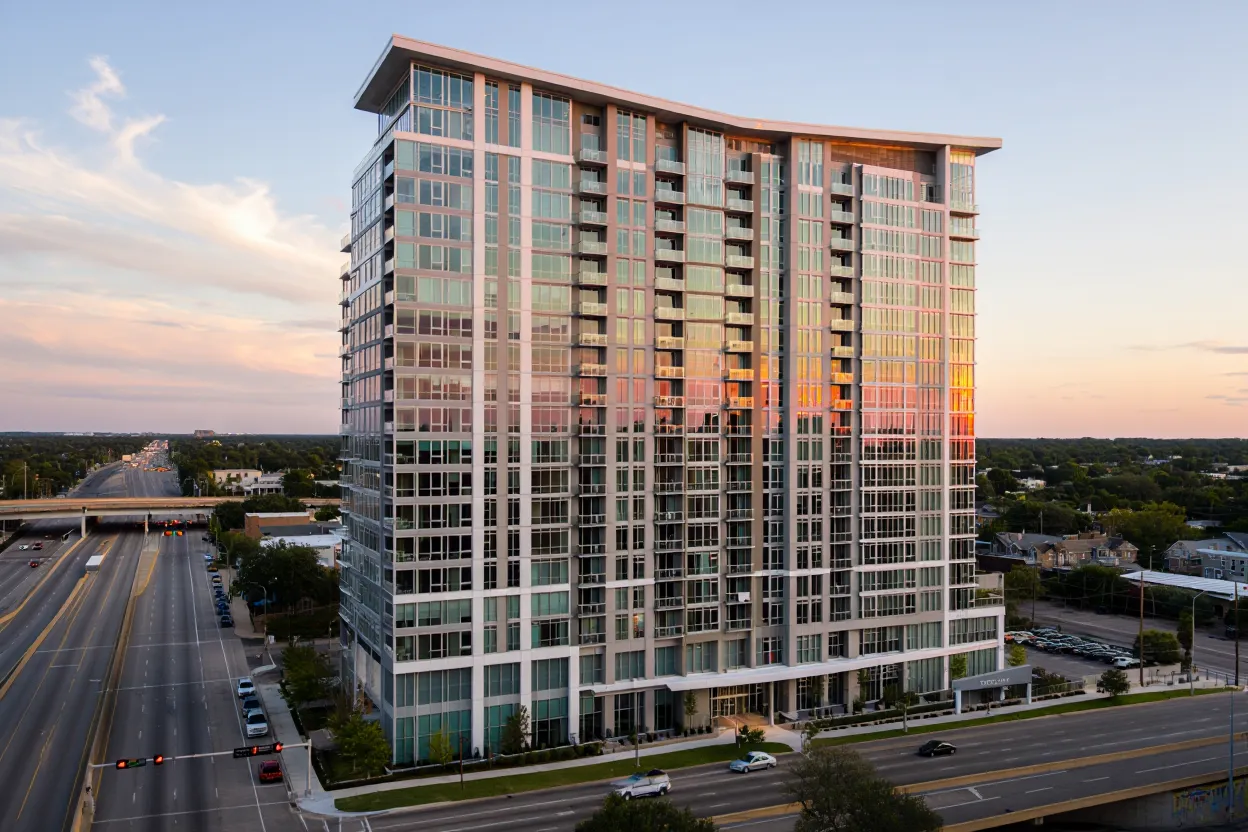Kushner Cos. acquires Eastline Residences in Dallas, highlighting strong multifamily investment demand in the city’s urban core.