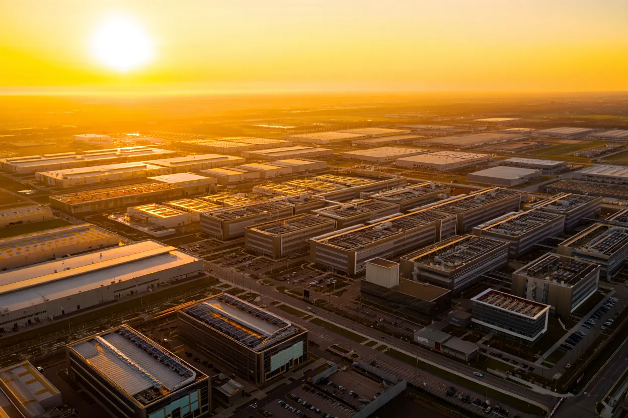 BREIT inflows mark first net gain in 3 years as Blackstone's real estate fund outpaces redemptions, highlighting recovery in capital markets.