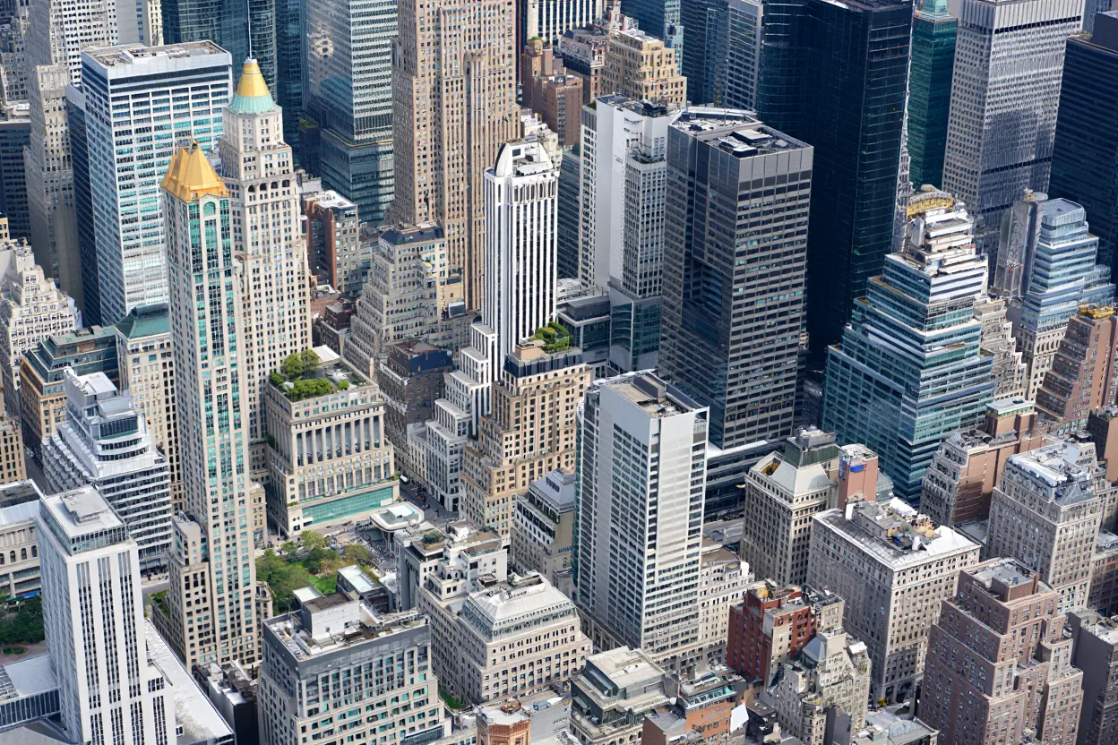Manhattan office leasing hits strongest Q1 since 2014, reaching 11.8M SF, driven by a Bank of America renewal and AI demand.