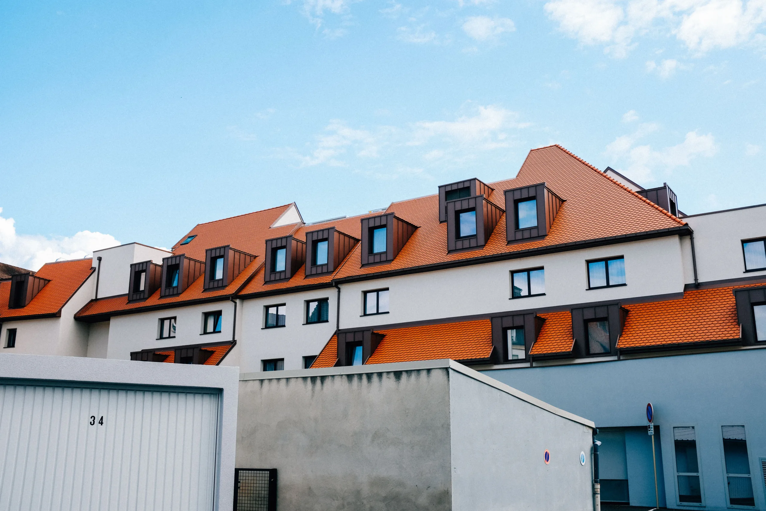 Zillow’s hottest rental markets for 2026 show tight apartment supply driving rent growth in Providence, New York, and San Francisco.