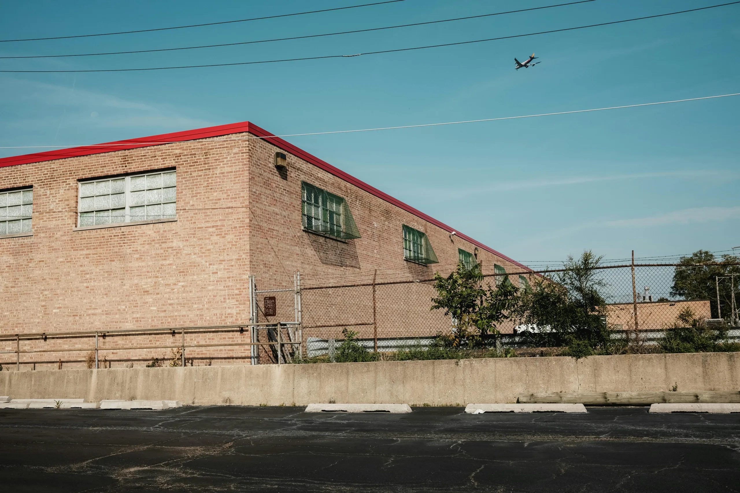 Single-tenant net lease sales hit $51.4B in 2025 as cap rates stabilized and private investors expanded market share.