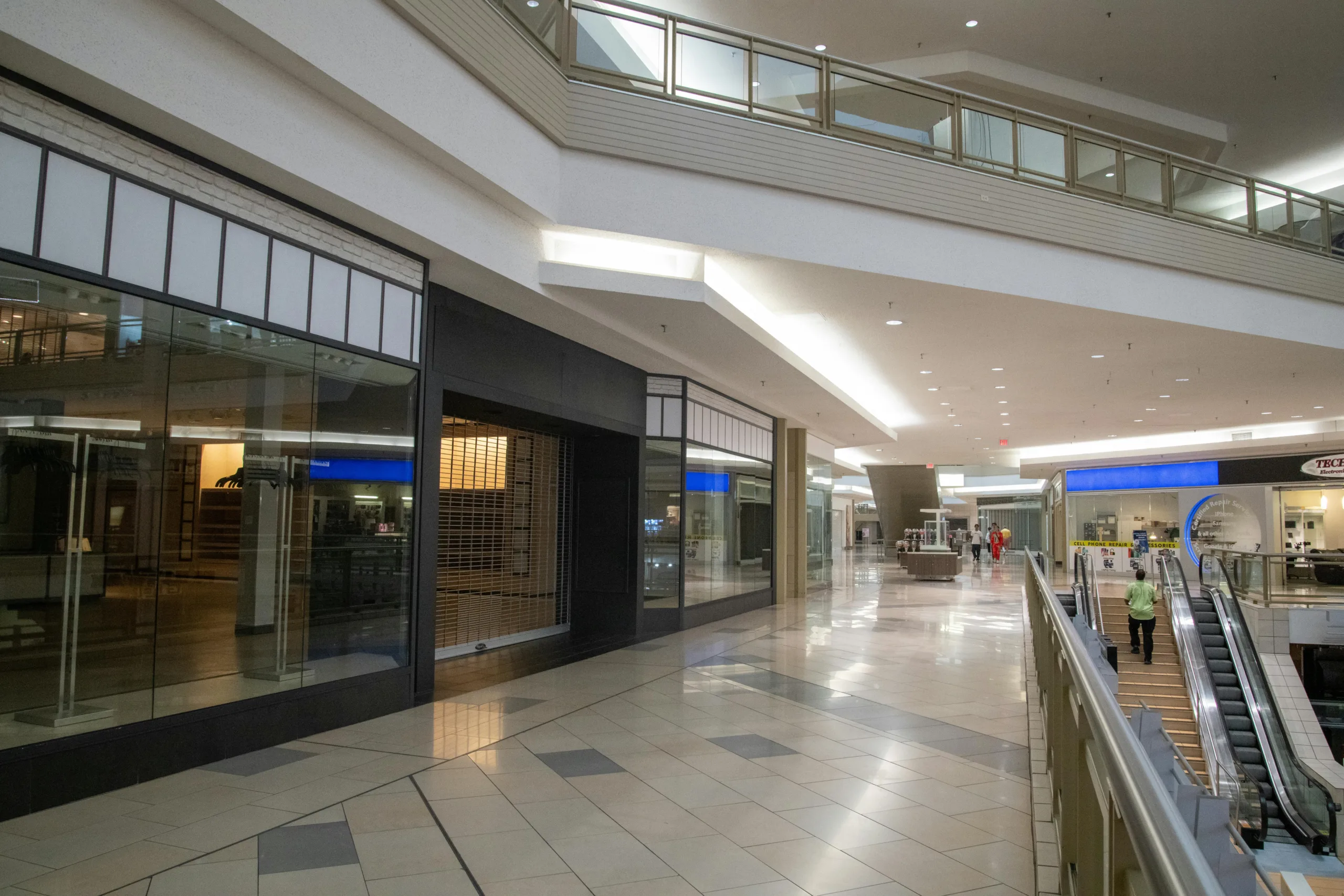 Simon Property Group outlined a $2B development pipeline as retail vacancies stay tight and the mall REIT leans into mixed-use redevelopment.