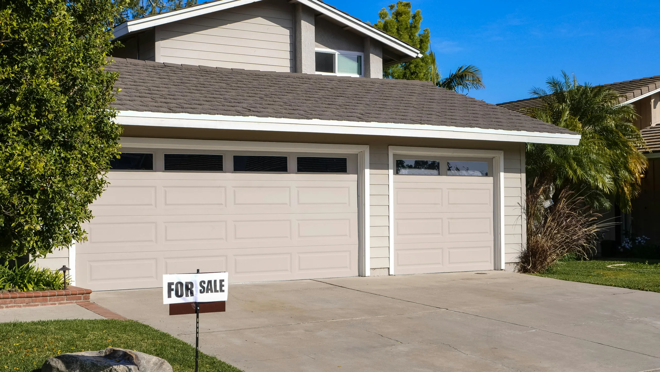 US housing mobility hit a record low in 2026 as affordability pressures, mortgage lock-in, and remote work kept Americans in place.