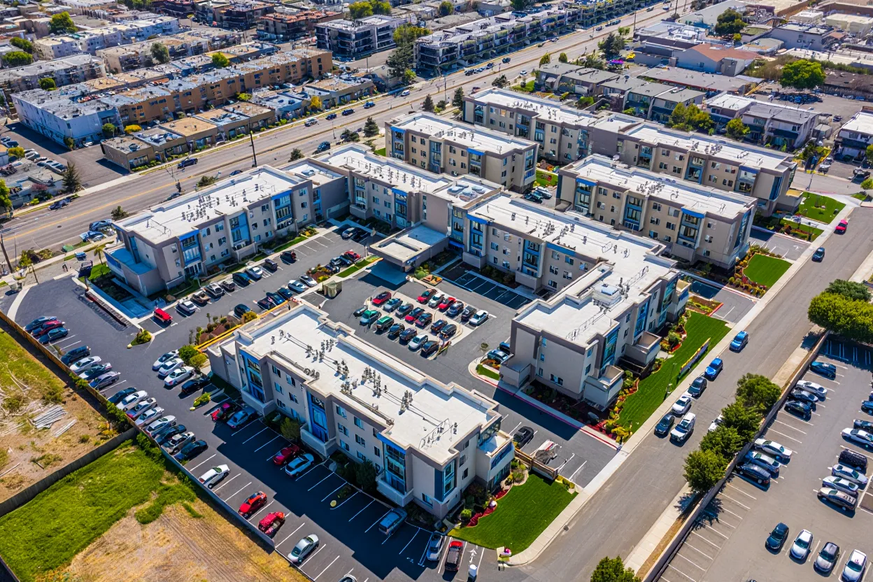US senior housing faces record demand and soaring rents as limited construction raises risks and creates investor opportunities.