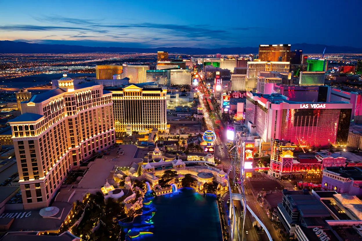 Barry Diller’s People Inc. has made a nearly $19B bid to acquire the remainder of MGM Resorts International, positioning the casino giant for privatization.