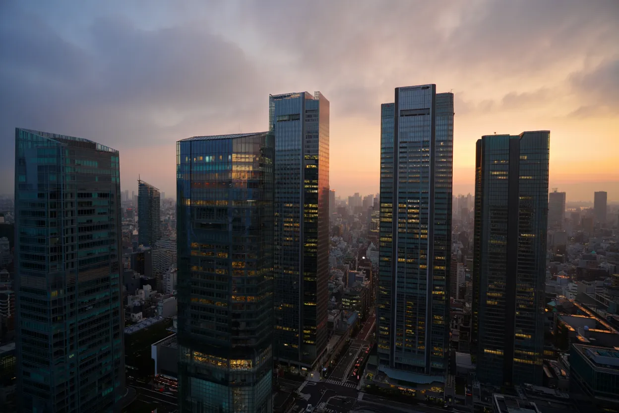 CRE liquidity dropped sharply in Q1 2026 as geopolitical and financial pressures weakened investor confidence and tightened funding.