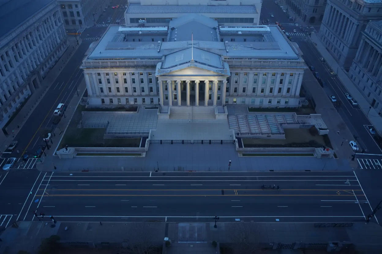 Rising Treasury yields are being driven by shifting Fed policy expectations and geopolitical pressures, not the AI buildout, according to PIMCO analysis.
