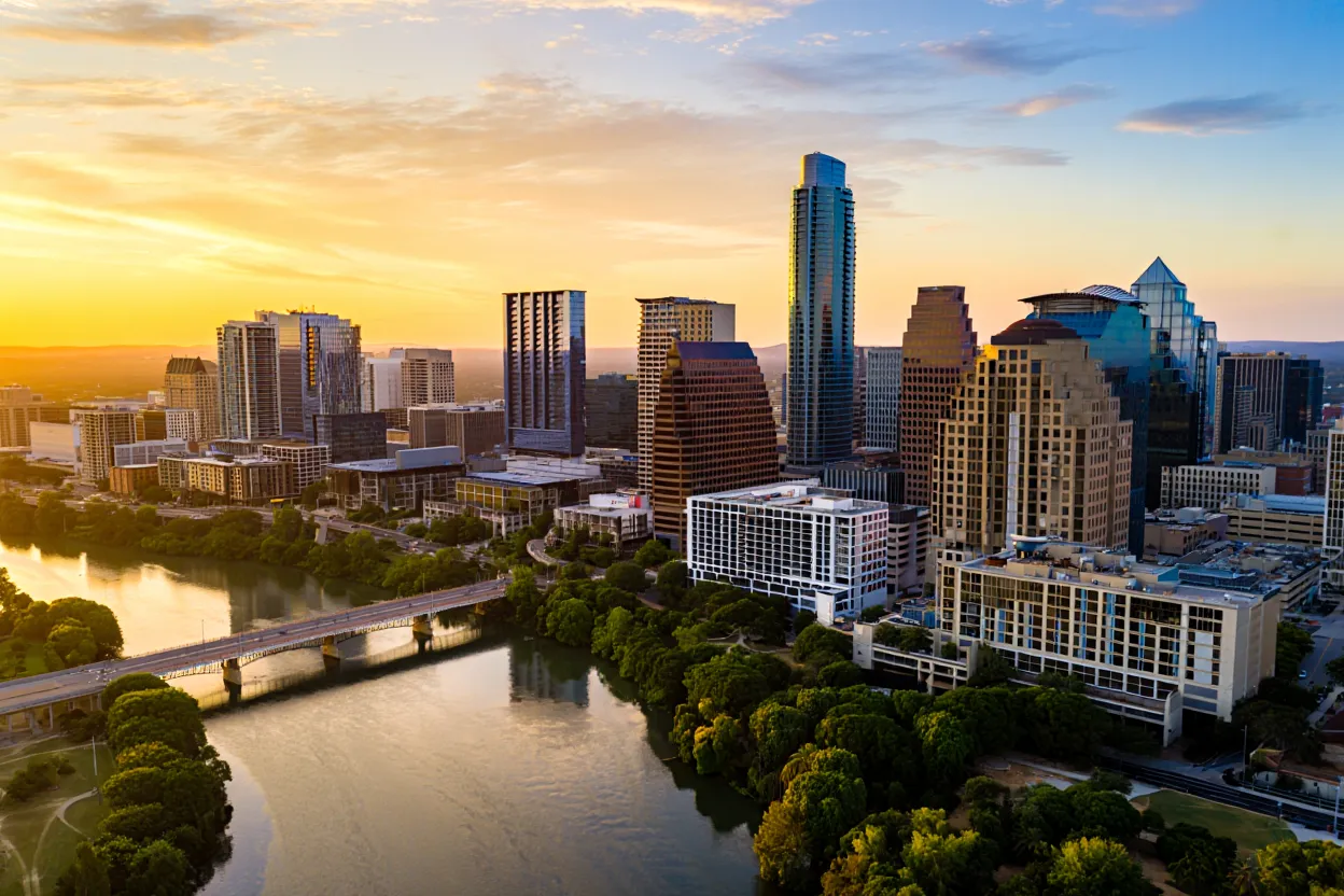 Apollo plans a second headquarters in Austin, underscoring Wall Street’s Texas shift and the city’s growing finance role.
