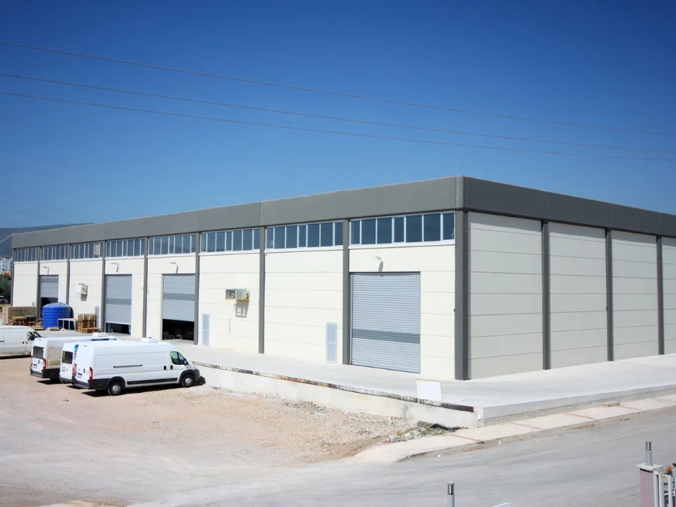 US industrial market conditions are stabilizing as rents flatten, e-commerce grows, and warehouse demand shifts across major metros.