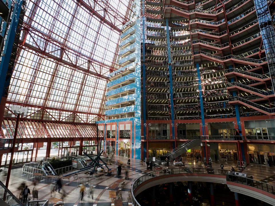 Google will occupy 600K SF at the Thompson Center redevelopment, boosting Chicago office leasing as downtown vacancy begins to ease.