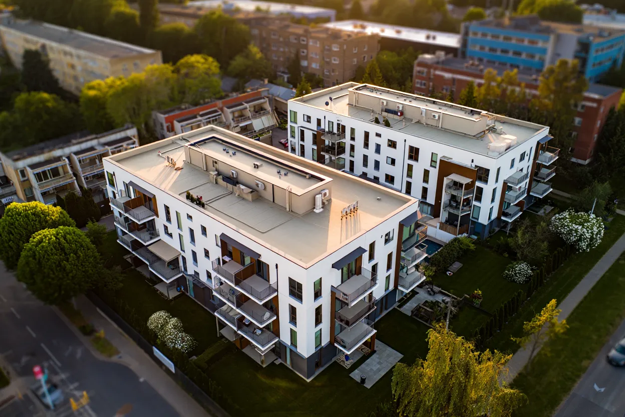 Multifamily backs 80% of recent CRE CLO deals as issuers favor full-term IO loans amid high interest rates.