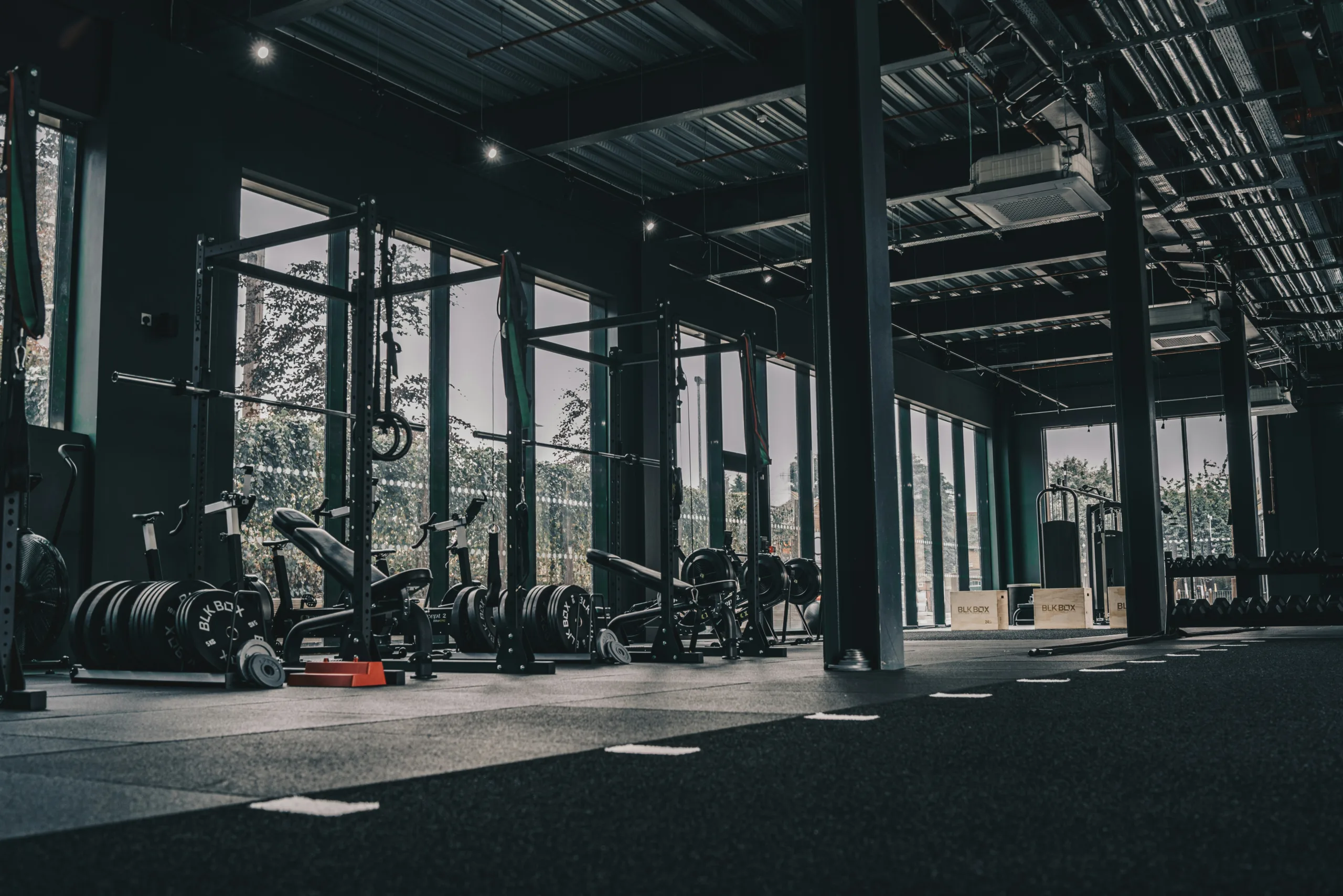Manhattan retail vacancies hit a record low as boutique gyms and wellness brands land major leases and reshape retail demand.