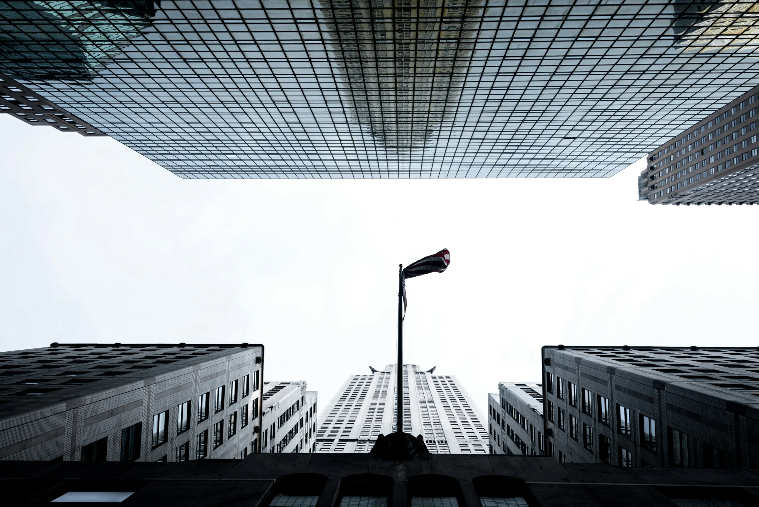 Brookfield is in talks to acquire a 10% stake in Hudson Square Properties, betting on Manhattan’s tech hub growth and rising office demand.