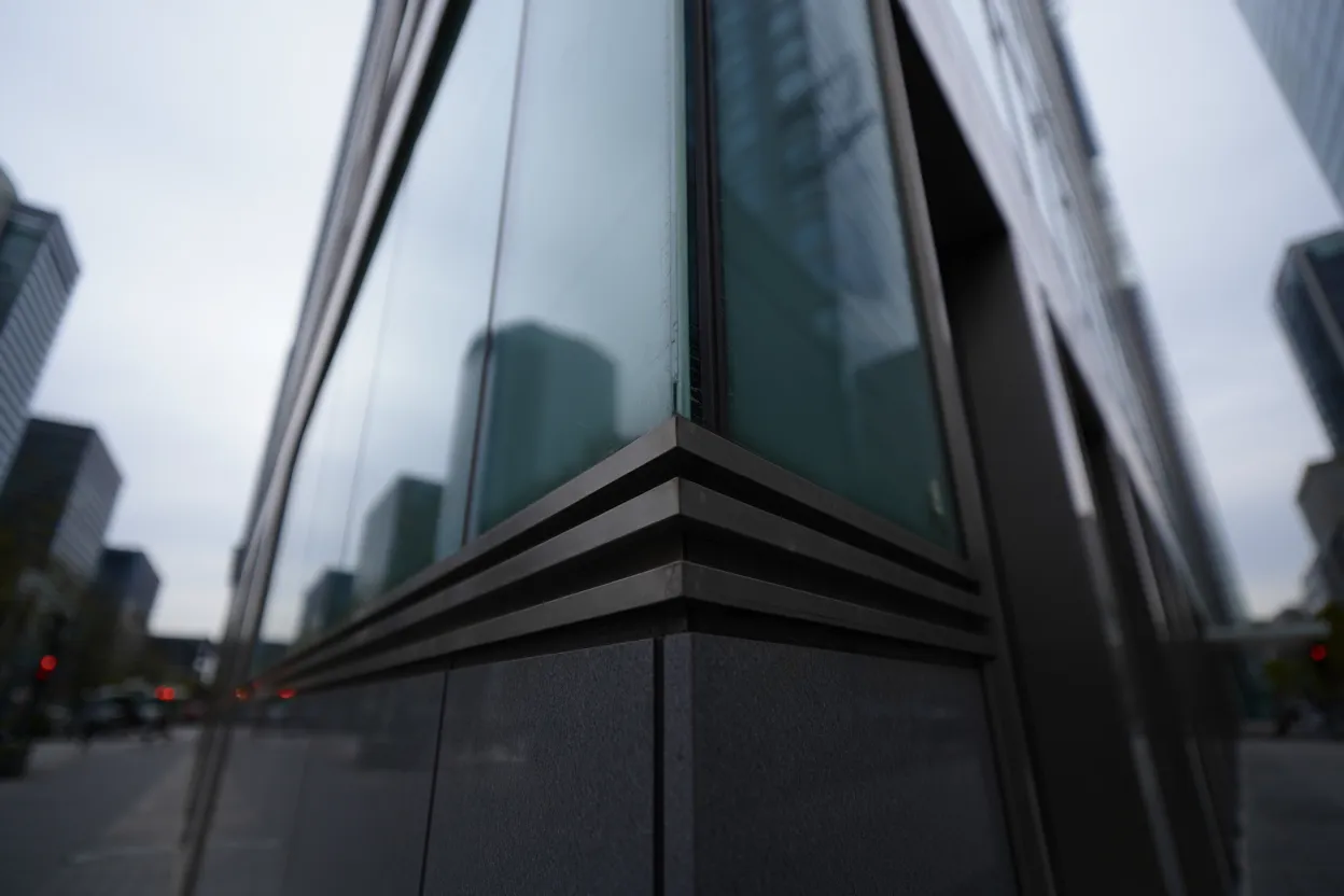 Blackstone Mortgage REIT shares drop sharply after $1B in office loans hit watch list, raising CRE concerns as profit headwinds mount.