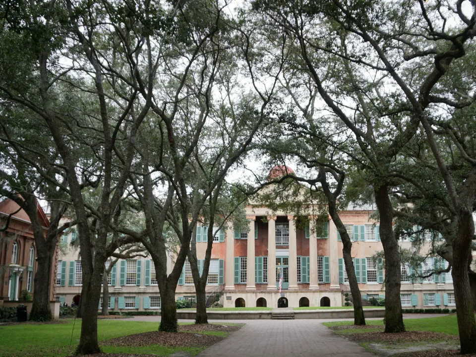 Shuttered Colleges Are Selling Their Last Asset: The Campus