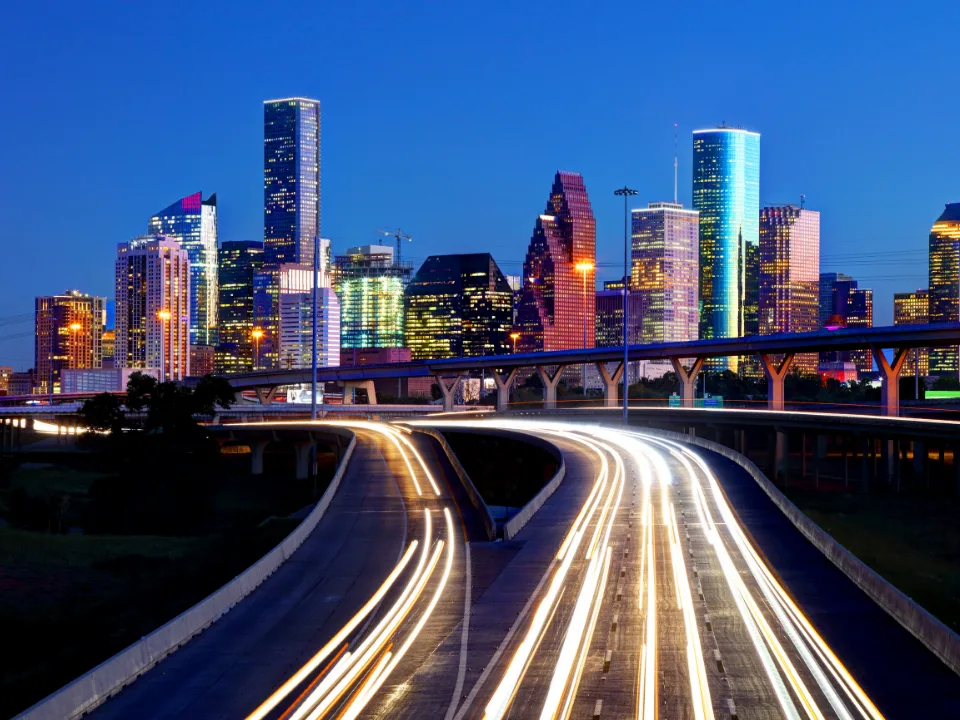 Houston Center Parking Garage Adds 2,053 Spaces Downtown