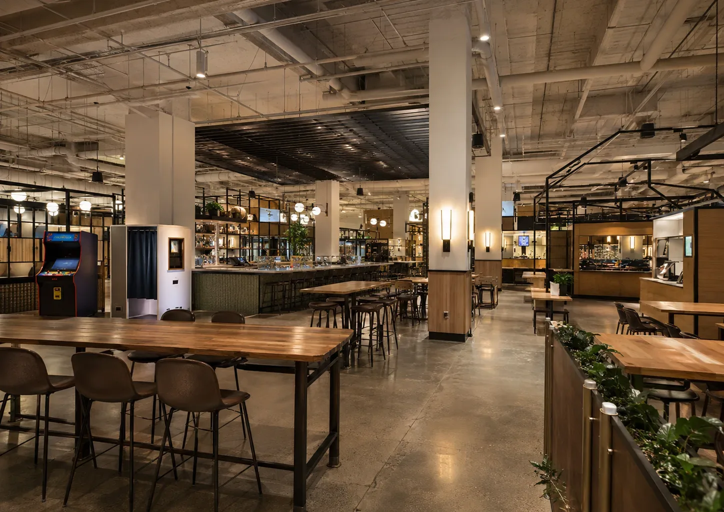 Westfield Topanga is testing a six-month food hall residency with Chain as malls use rotating concepts to drive repeat customer visits.