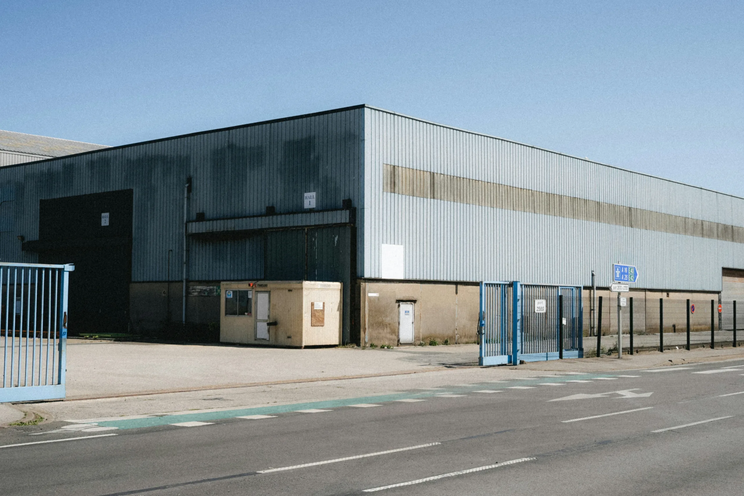 US industrial vacancy held at 9.1% in June 2026 while rent growth slowed and the new-lease premium narrowed, per Yardi Matrix.