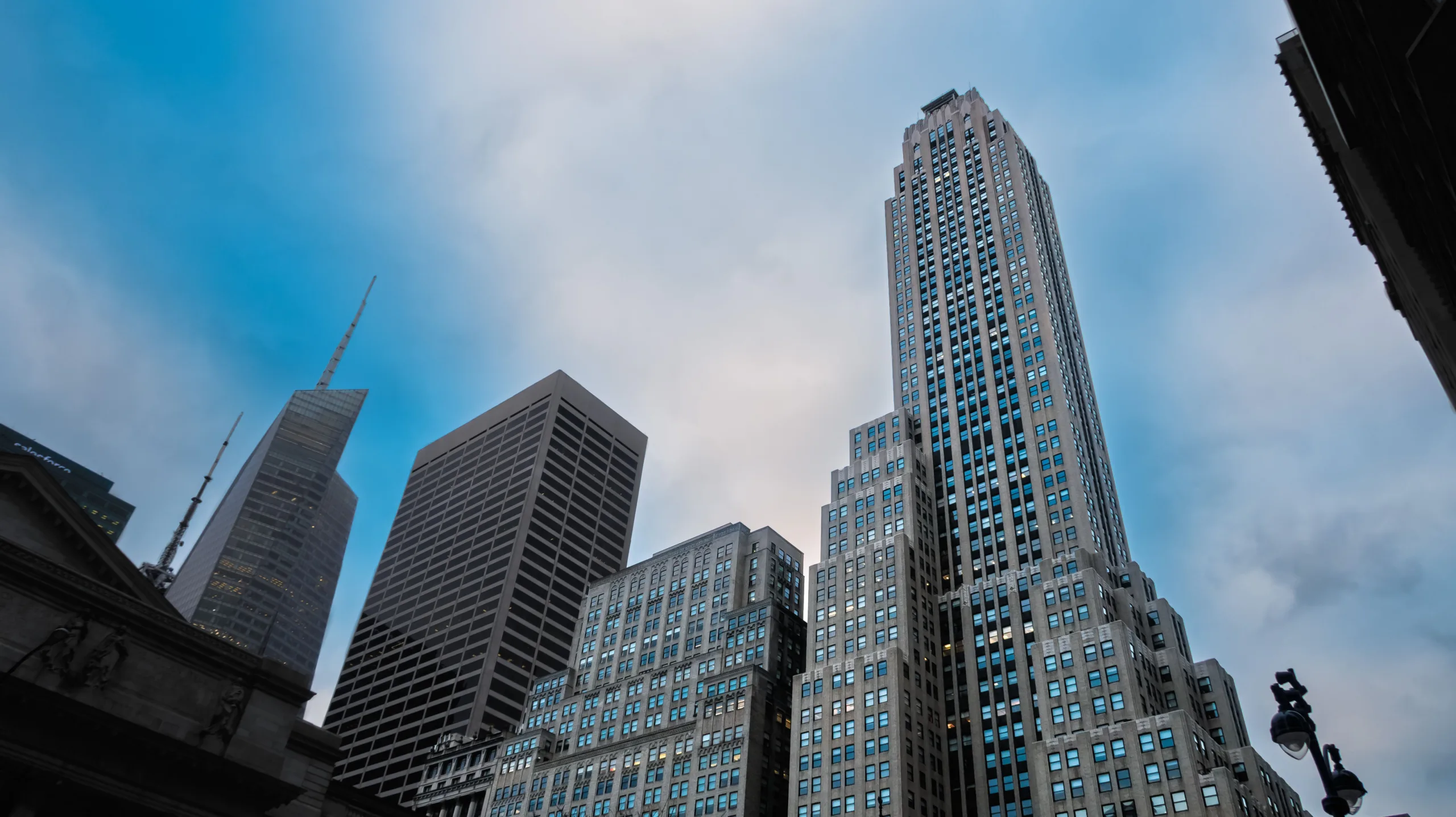 Law firm office leasing hit a record 7.3M SF in Q2 as large deals and more expansions added momentum to the US office recovery.