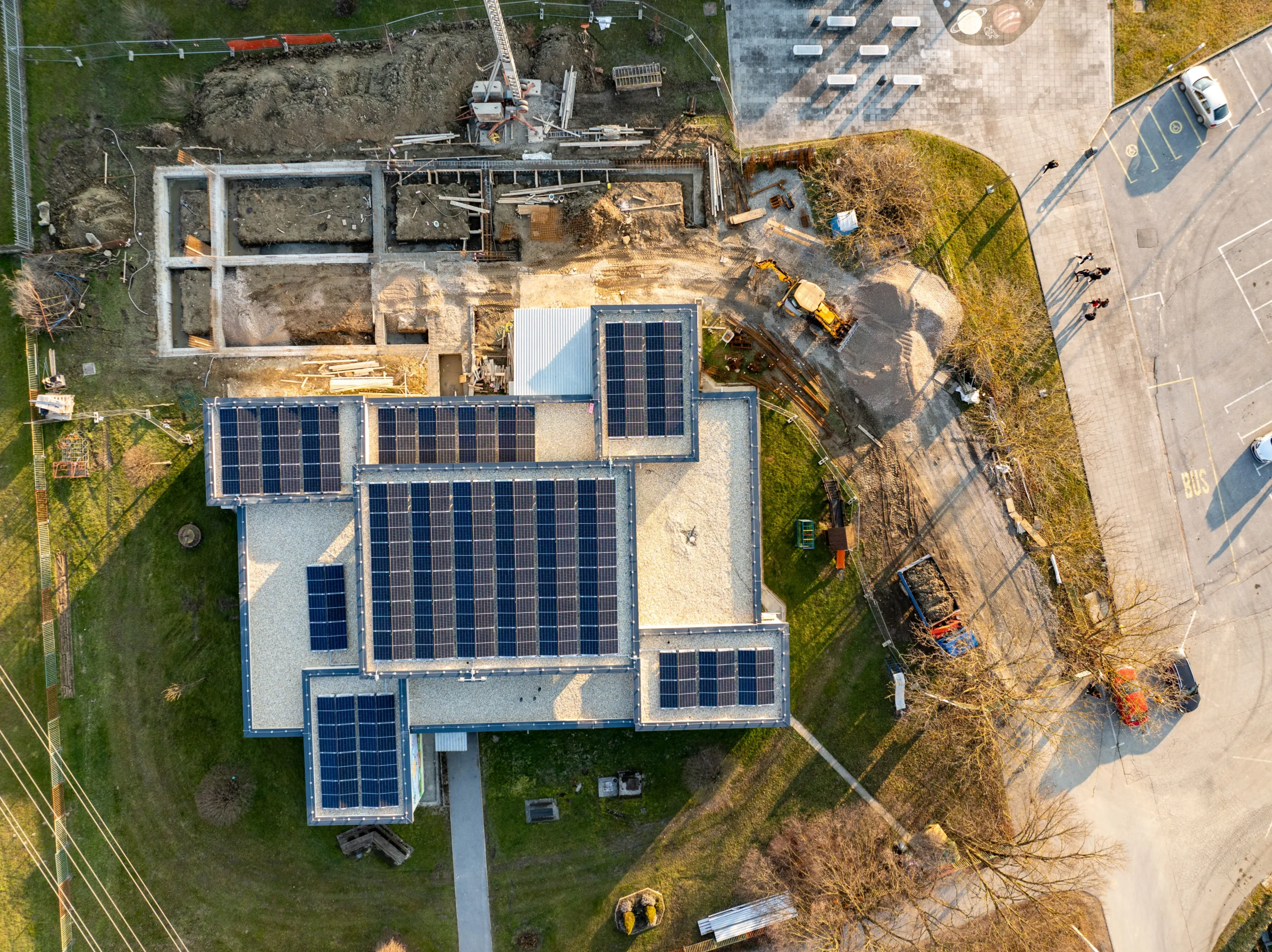 Nuveen's C-PACE financing fund closed over $1B, its biggest round yet, as clean energy lending fills gaps left by retreating banks.