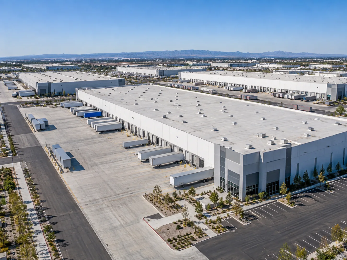 Industrial occupancy accelerated in early 2026, with bulk move-ins up 25% and net absorption up 82% as large tenants resumed expansion.
