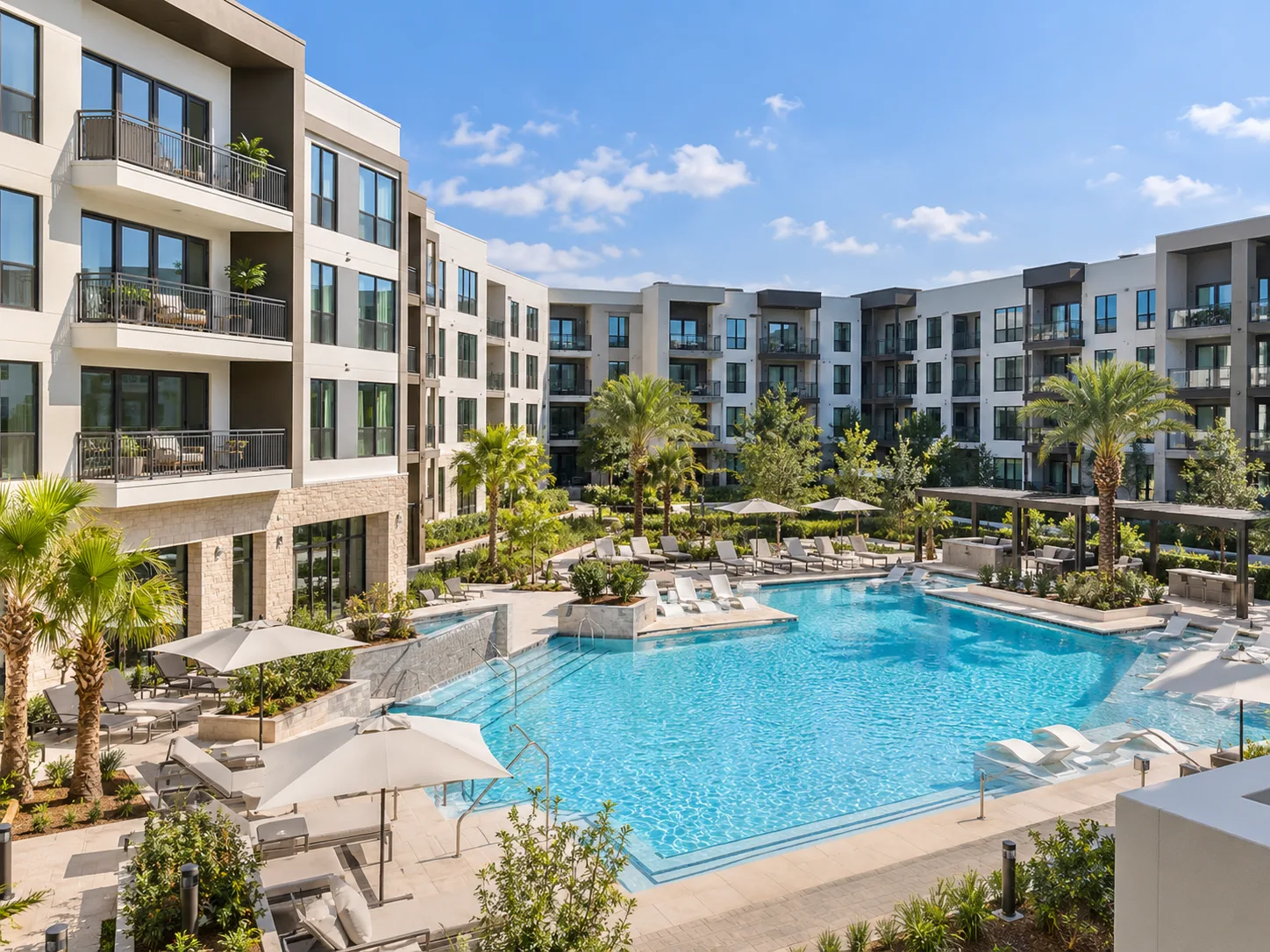 Apartment concessions fell across all US regions in August, led by larger markets, while discount depth remained stubbornly uneven.