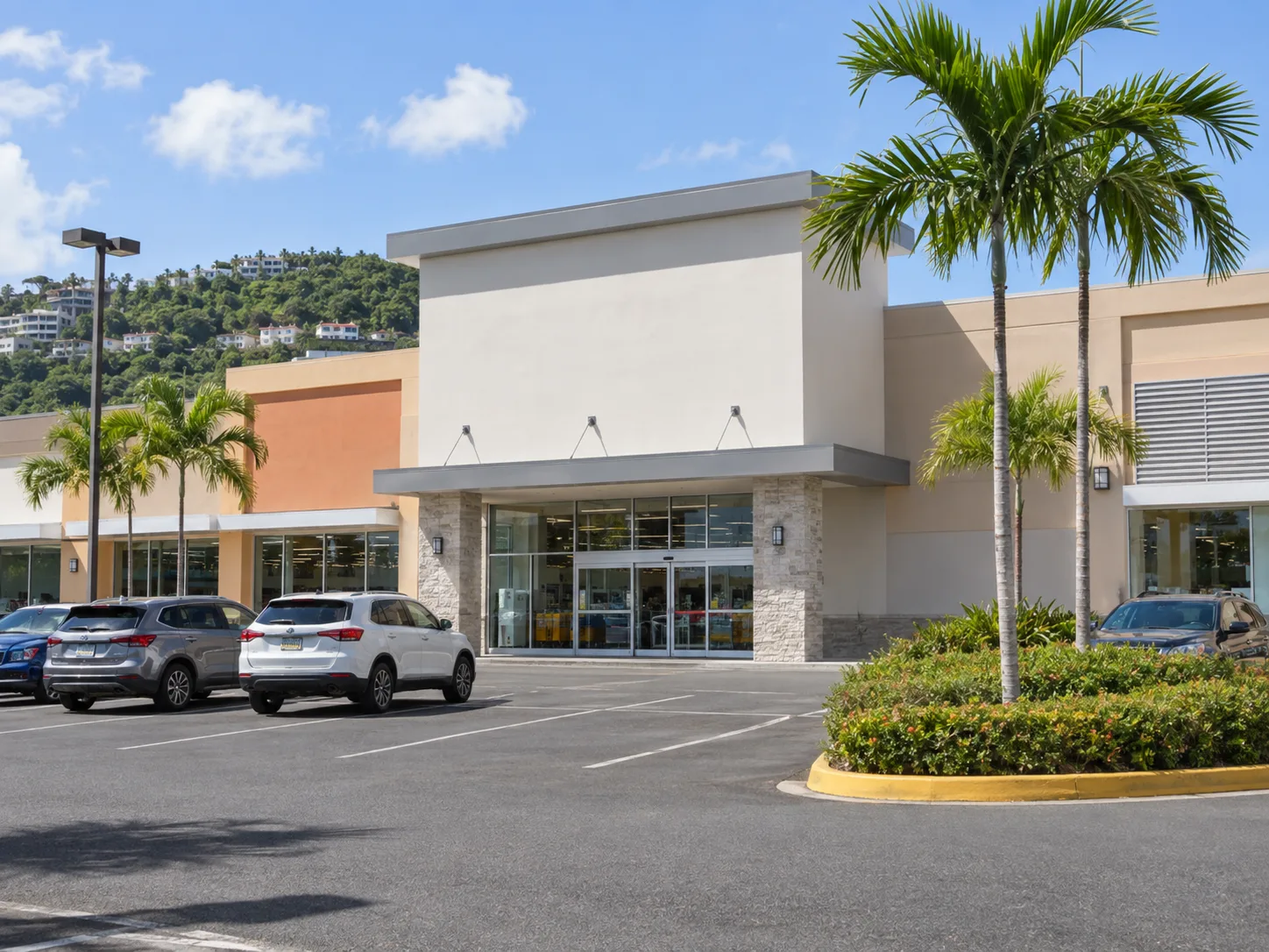 Five Below Puerto Rico stores are planned for late 2027 as the chain expands beyond 2,000 locations after strong second-quarter sales.