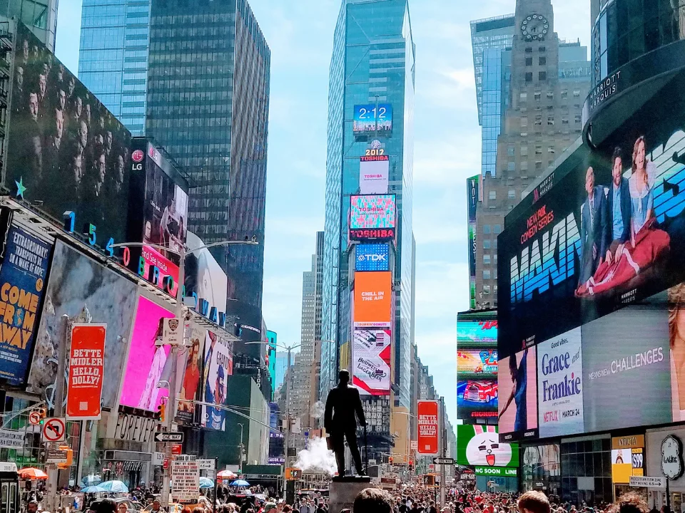 Extell Lands $1.25B Financing for Times Square Hotel Tower