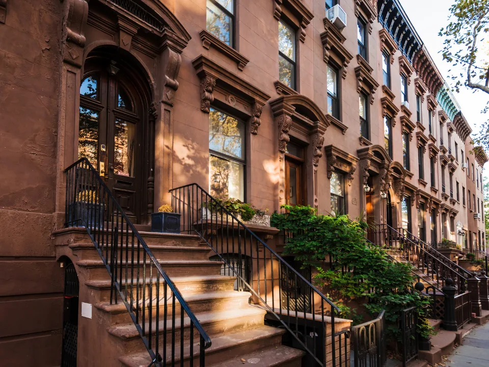 NYC Housing Inventory Falls, Fueling Fierce Bidding Wars