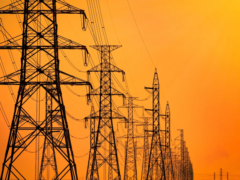Texas Data Center Pause Splits Developer Opinion