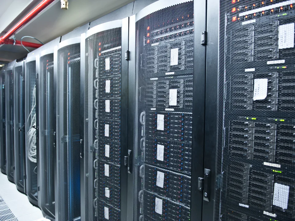 Data Center Campuses Balloon as AI Drives Land