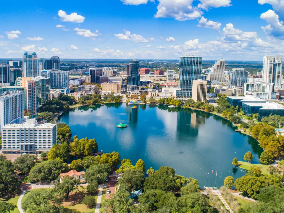 Florida and Texas Dominate Top Snowbird Destinations for 2026