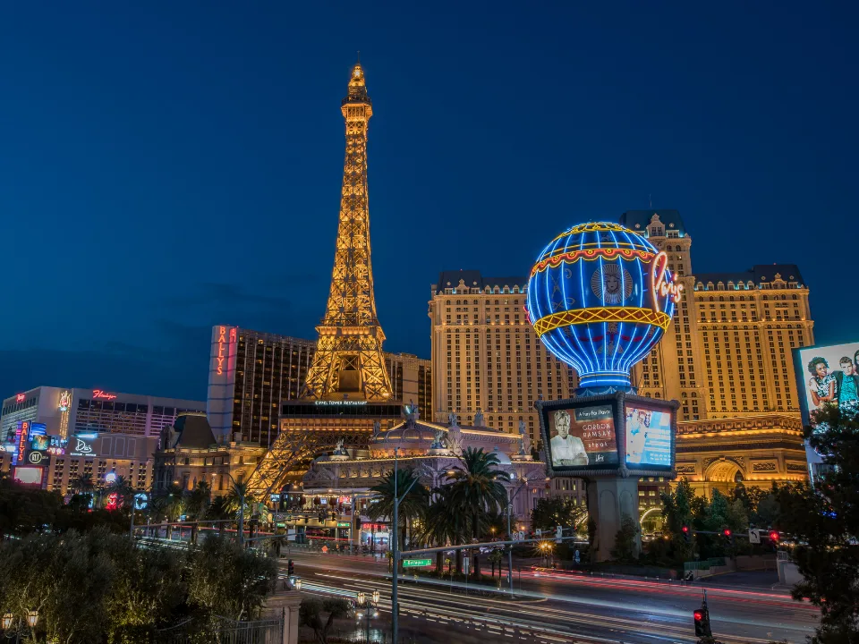 Four Las Vegas Casino Loans Mask Weakness in CMBS Lodging