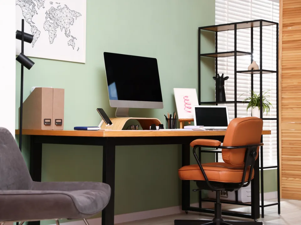 A 75-SF Home Office Costs New Yorkers $540 a Month