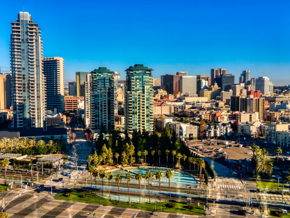 Bank OZK Falls 5% After Citi Flags $915M San Diego Loan