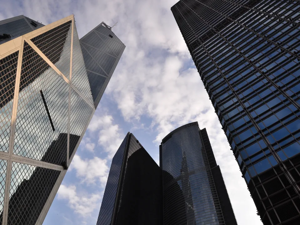 CRE Prices Flat in Q2 as Larger Assets Lag Smaller Deals