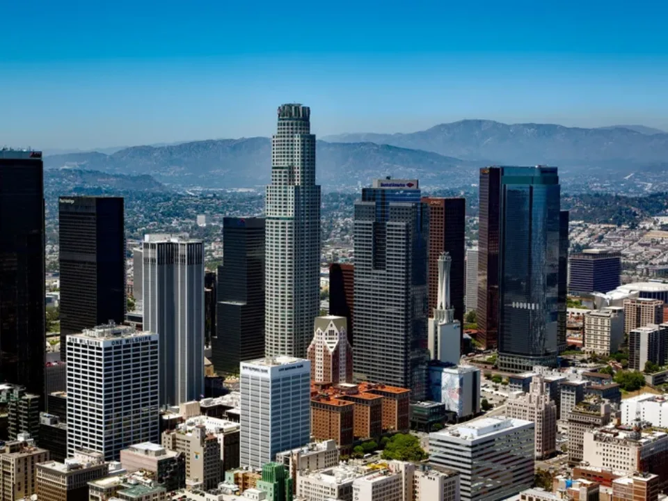 L.A. Multifamily Sales Jump 44% as Rents Stall at $2,428