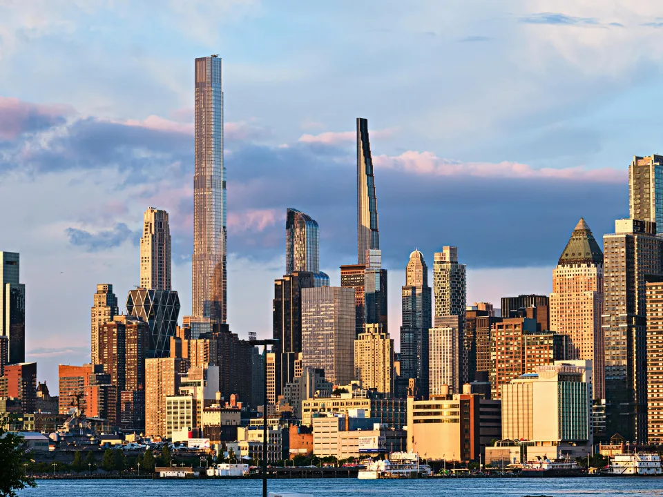 NYC Investment Sales Hit $16.2B in 9 Months, but Q3 Slows