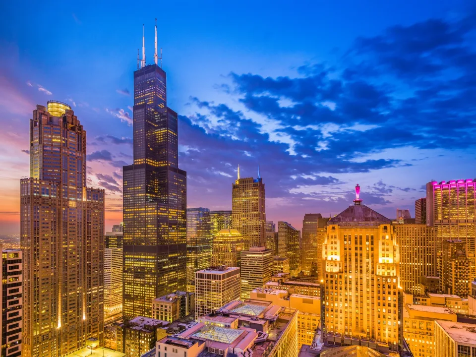 CRE Investment Sales Reach $143B in Q3 as Yields Top 5%